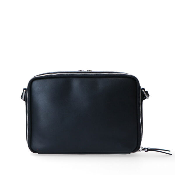 FMME Crossbody Carmen 10.5' Grain Black