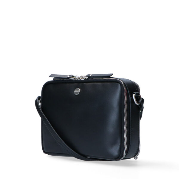 FMME Crossbody Carmen 10.5' Grain Black