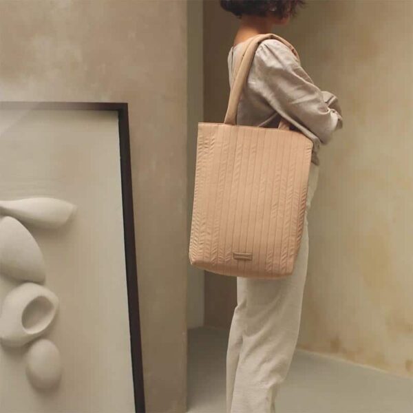 Monk & Anna Totebag Padded Mahogany