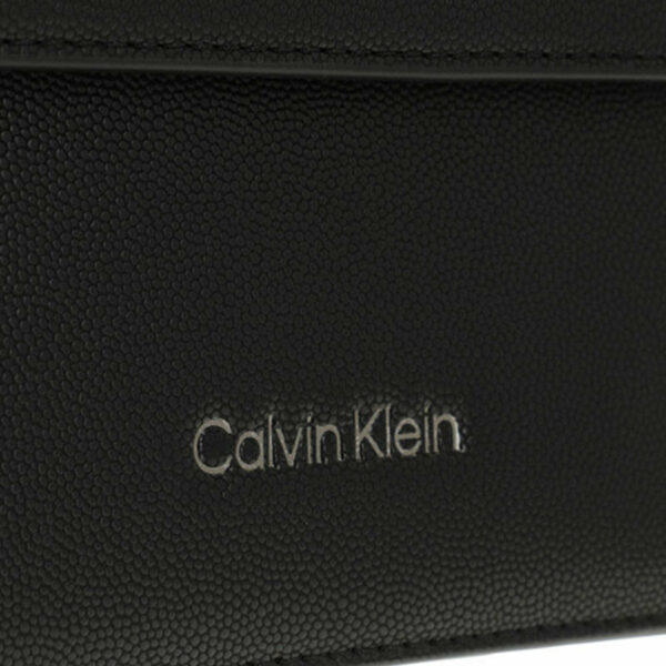 Calvin Klein Chain Shoulderbag Black