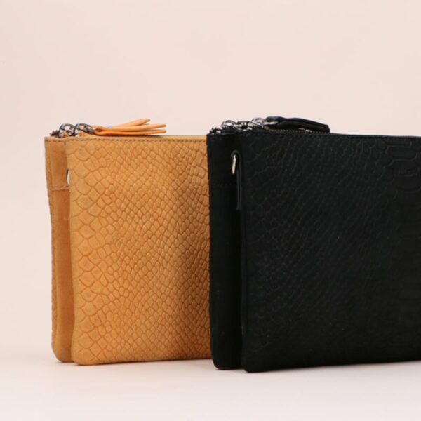 LouLou Essentiels 04Clutch Bag Sugar Snake Black