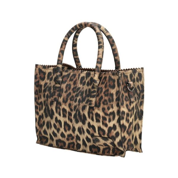 Zebra Trends Shopper Lisa S Leopard