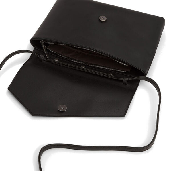 Matt & Nat Vintage Clutch Bag Riya Black