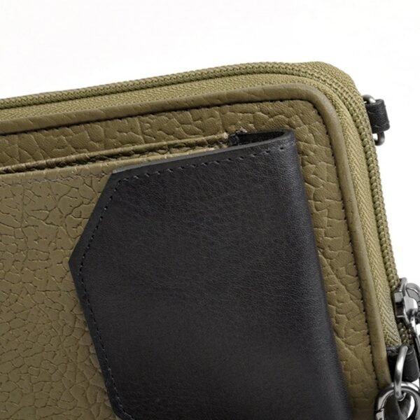 Berba Chamonix Phonebag Olive