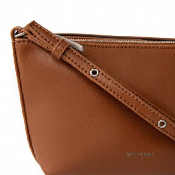 Matt & Nat Macy Vintage Crossbody Bag Chili Matte Nickel