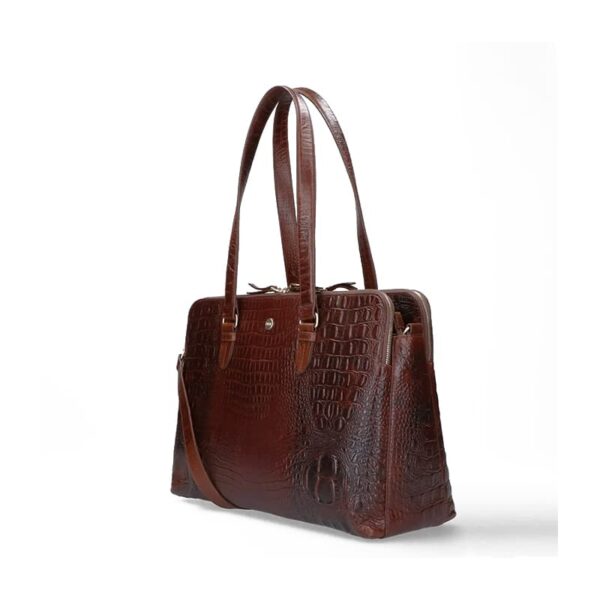 FMME CLAIRE15.6 Nature - 023 Cognac