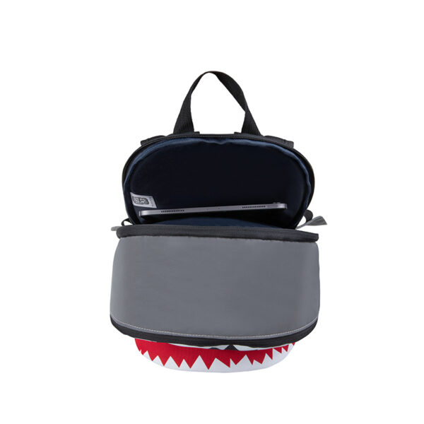 Pick & Pack Shark Shape Backpack M Visible grey