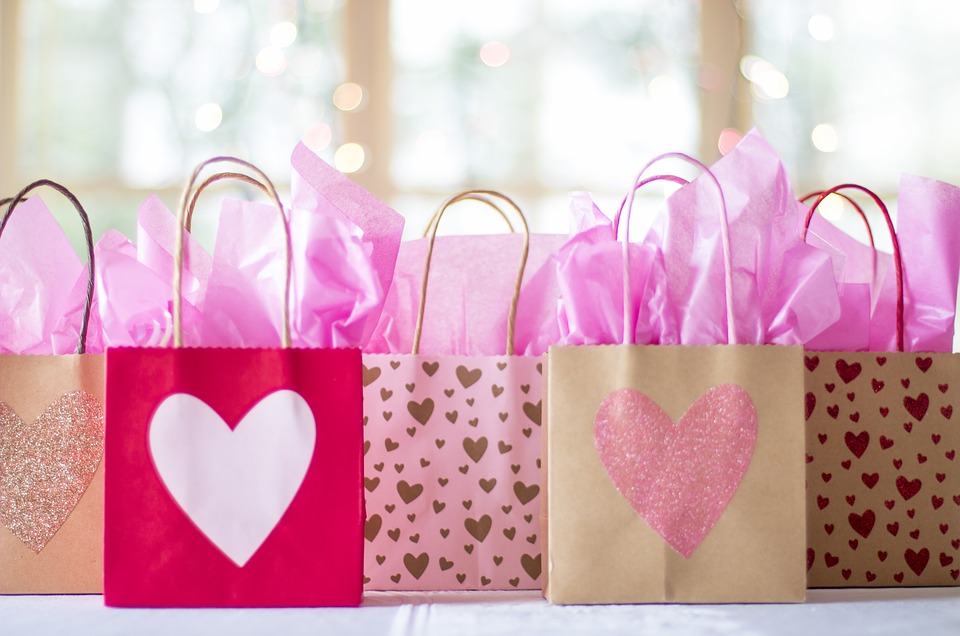 Sale Bag Shopping Gifts Presents Gift Gift Bags