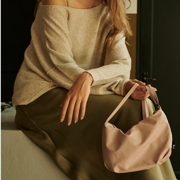 Tinne+Mia Cross Body Feel Good Baggy Rose Smoke