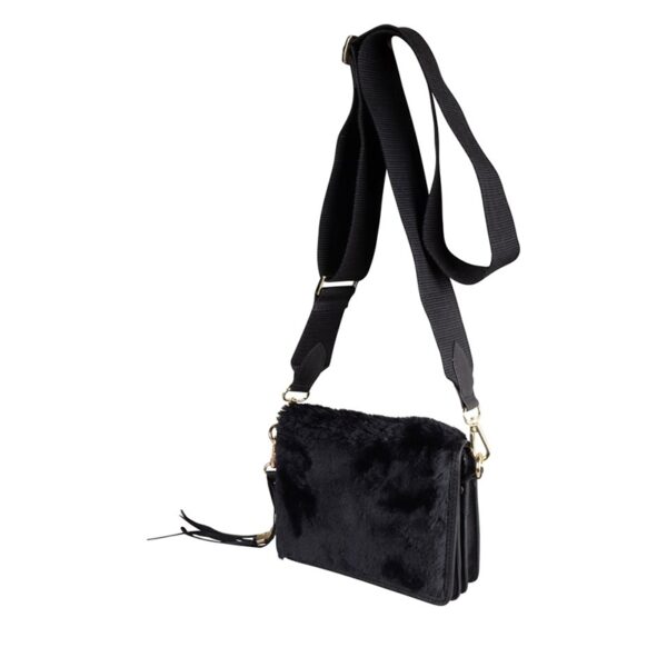 Legend Maenza Black + Black