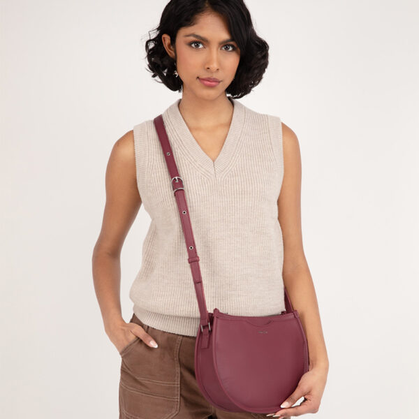 Matt & Nat Charlie Arbor Crossbody Beetroot