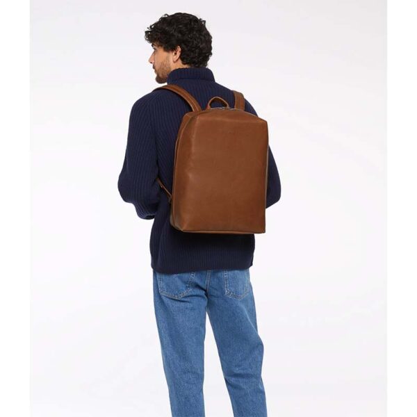Matt & Nat Bremen Backpack Chili Matte Nickel