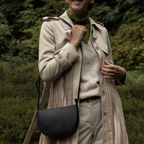 Monk & Anna Farou Half Moon Bag | Black