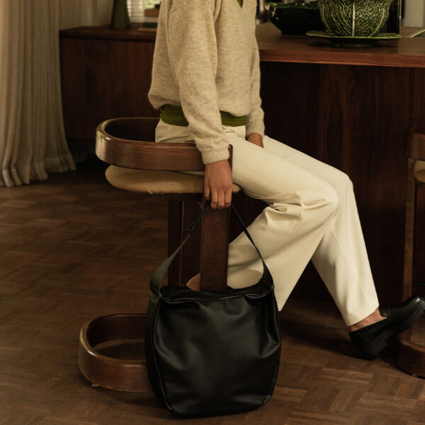 Monk & Anna Narumi Shopper | Black