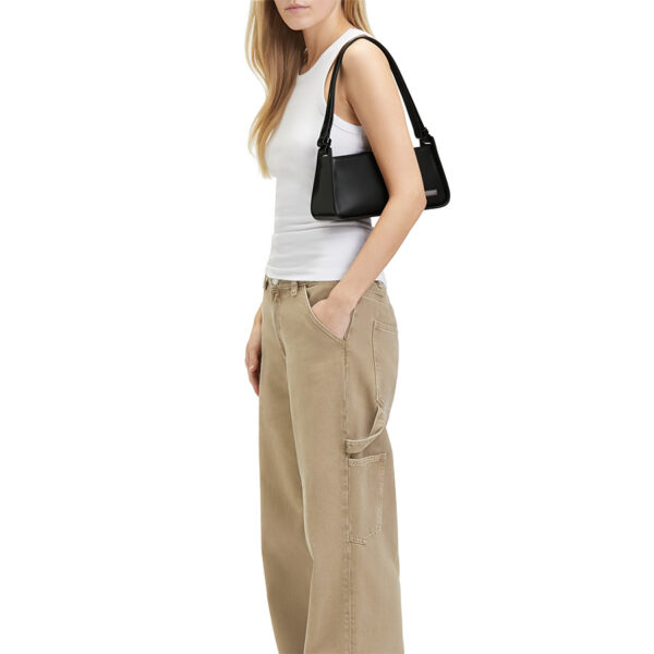 LIEBESKIND BERLIN Francis Crossbody S Black