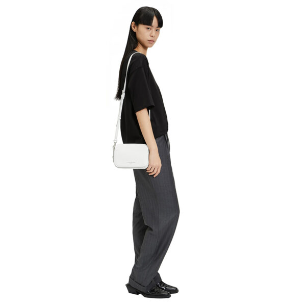 LIEBESKIND BERLIN Luka Crossbody S Offwhite
