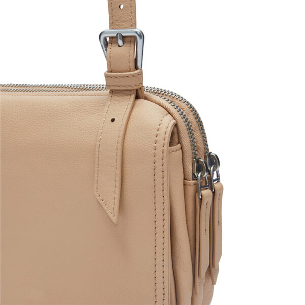 LIEBESKIND BERLIN Mareike Crossbody S Sandy