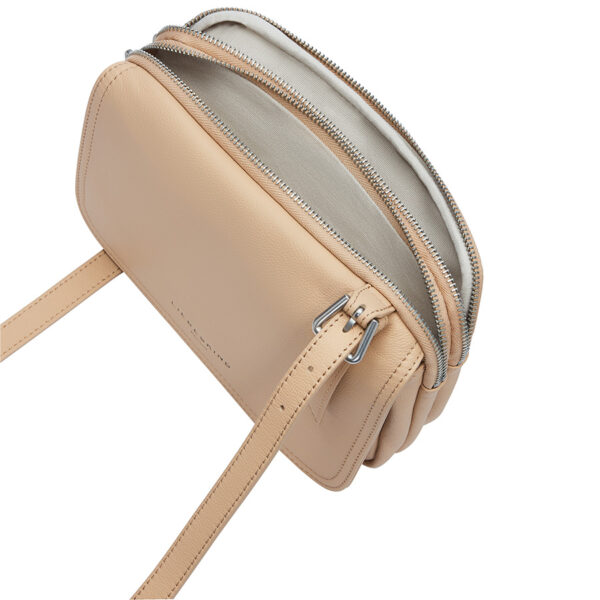 LIEBESKIND BERLIN Mareike Crossbody S Sandy