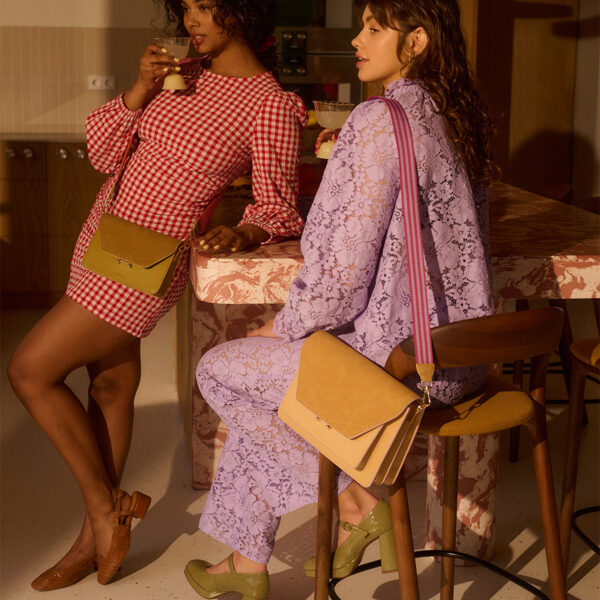 The Sticky Sis Club shoulder bag | il sole | ton sur ton | costa green