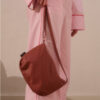 Tinne+Mia Cross body Feel Good Baggy red wood | Joie de Vivre