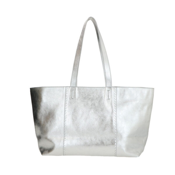 LouLou Essentiels Schoudertas Valerie Silver Silver